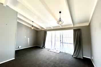 35A Edmund Road, Mangakakahi