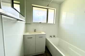 35A Edmund Road, Mangakakahi
