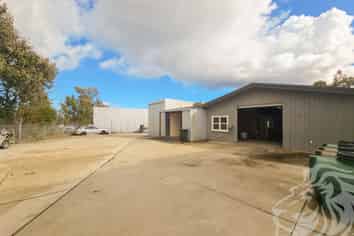 Great Base for a Growing Tradie