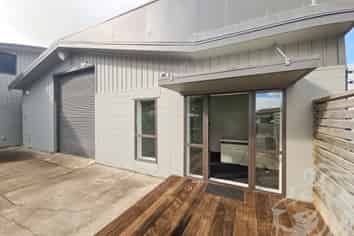 Great Base for a Growing Tradie
