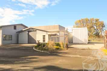 Great Base for a Growing Tradie