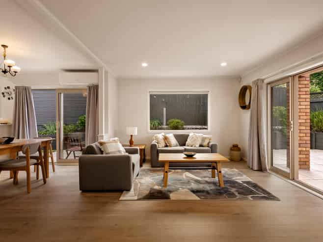 1/205 Abbotts Way, Remuera