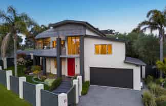 15 Hoani Glade, Saint Johns