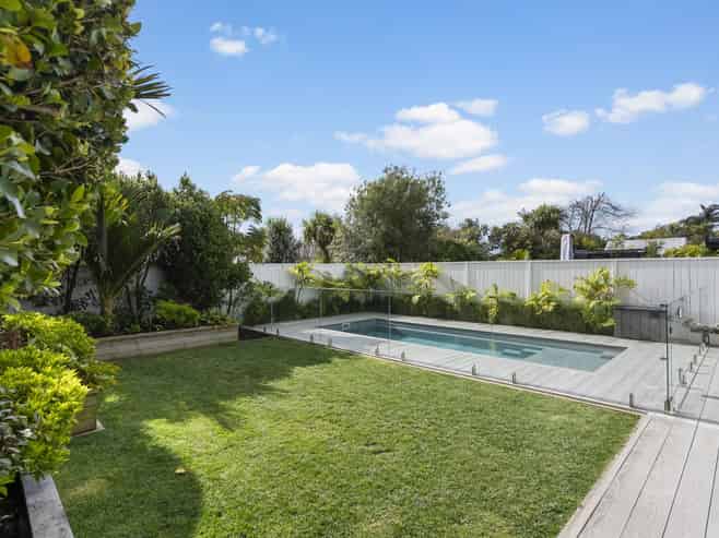 2 Faulder Avenue, Westmere