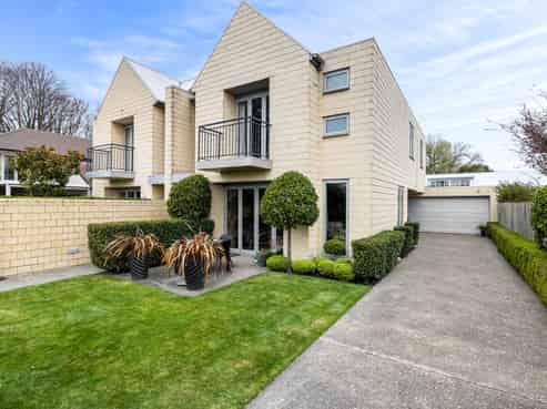 54 Glandovey Road, Fendalton