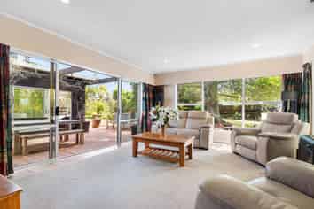 72 Glenvar Road, Torbay