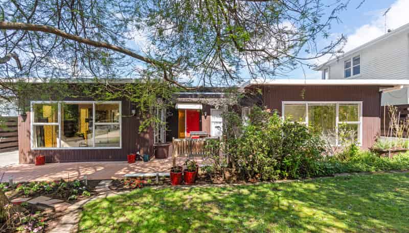 72 Glenvar Road, Torbay