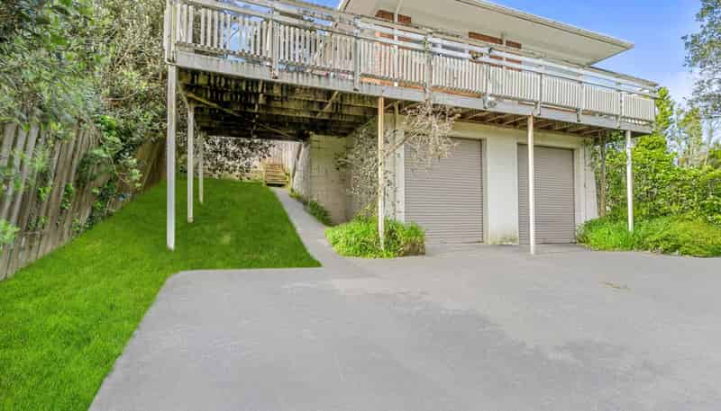 2/55 Ayton Drive, Totara Vale