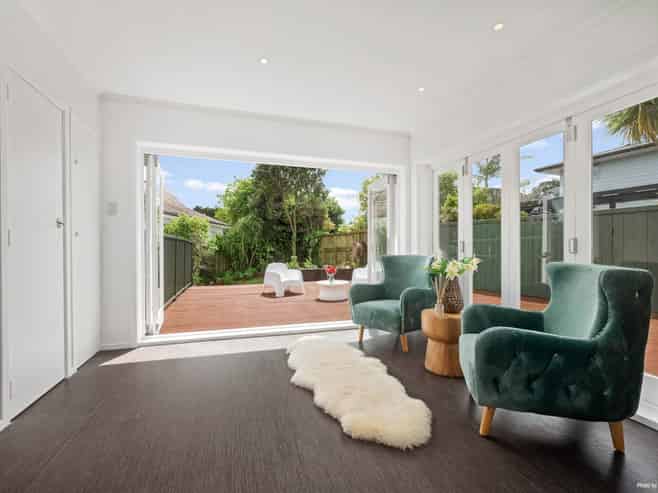 49 Holland Road, Hillcrest