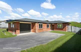 9 Gina Way, Welcome Bay
