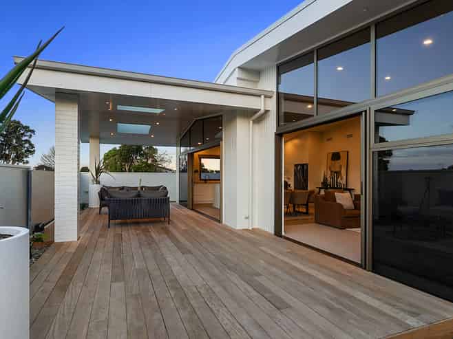 63c Mangorei Road, Strandon