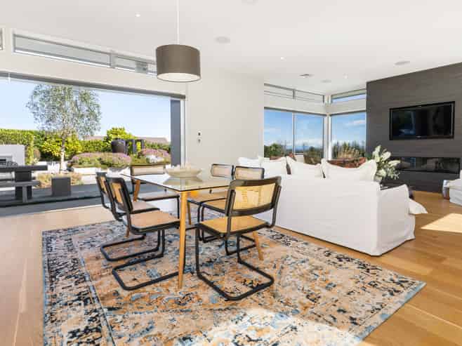 2 Aglaia Place, Cracroft