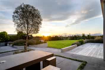 2 Aglaia Place, Cracroft