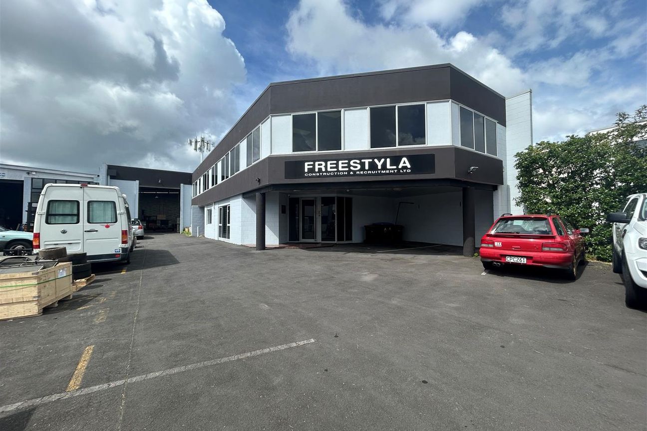 Savills | Cheap, Flexible & Functional - Vista 2