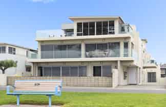 3/11 The Mall, Mount Maunganui