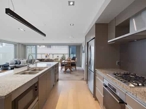 3/11 The Mall, Mount Maunganui