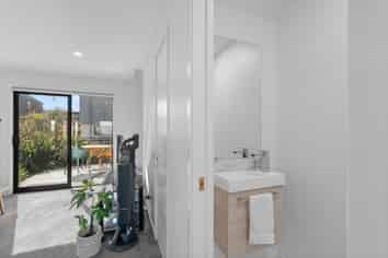 29A Webb Street, Saint Albans