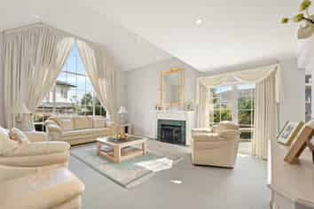 62 Manor Park, Sunnyhills