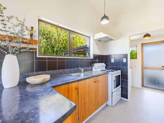 1 Tait Drive, Pirimai