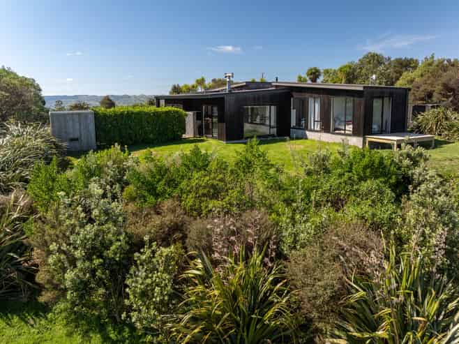 176 Maungatawhiri Road, Raglan