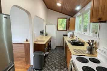 Hawkes Bay - Address withheld