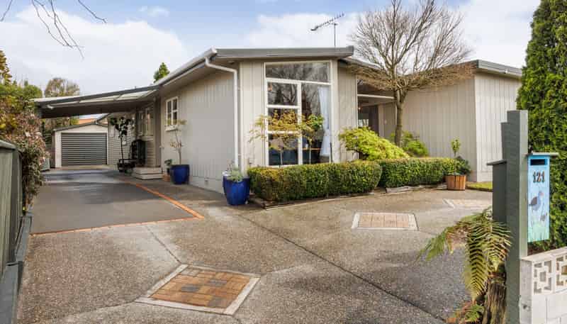 121 Ruamahanga Crescent, Terrace End