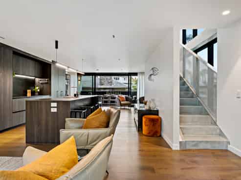 1/279 Lake Road, Belmont