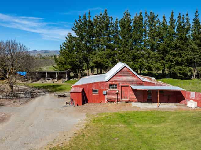 107  State Highway 63, Renwick