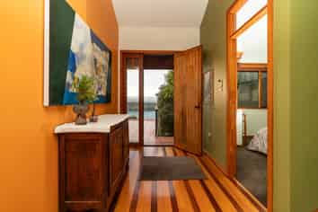 142 Grafton Road, Roseneath