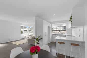 3/56 Flanshaw Road, Te Atatu South