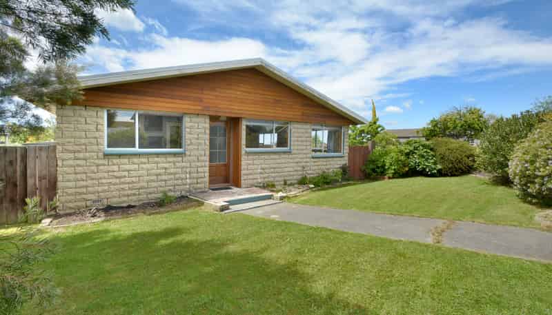 32 Estuary Crescent, Fairfield