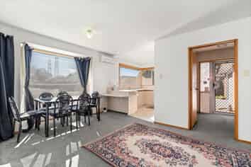 28 Peebles Drive, Hei Hei