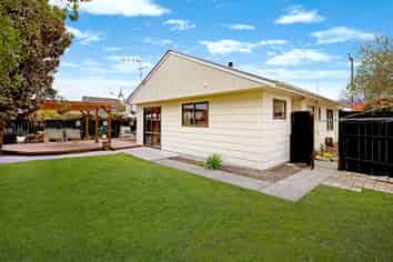2 Waimea West Road, Brightwater