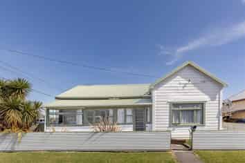 66a and b Peel Street, Westport