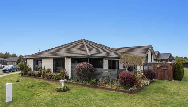 2 Korimako Place, Coastlands