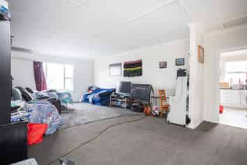13 Waterloo Street, Dannevirke