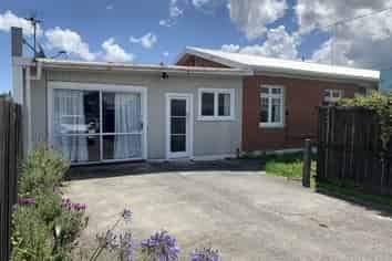 2A Armstrong Avenue, Maunu