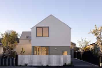 3/15 Wembley Street, Sydenham