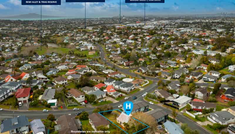 8 Athena Drive, Totara Vale