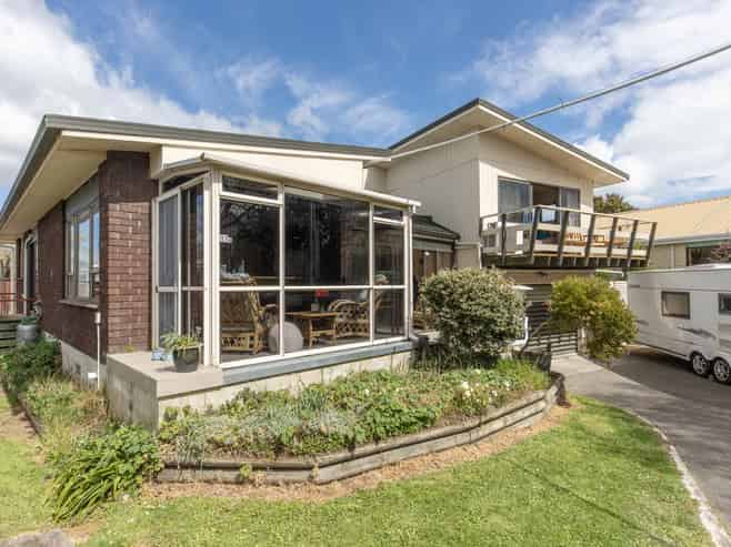 11a Holyrood Terrace, Waipukurau