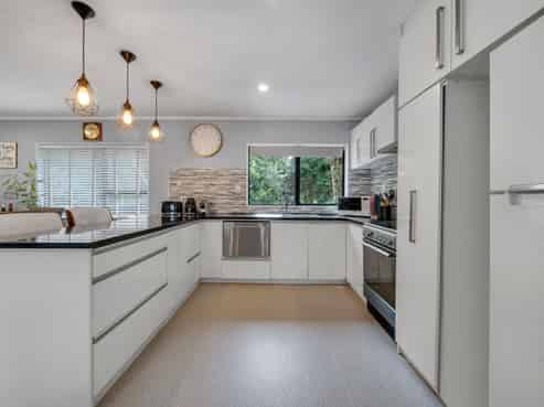 2/52 Stanley Road, Glenfield