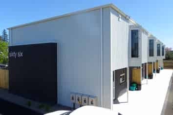 1D/66 May Street, Hillcrest