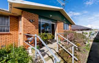 110D Argyle Street, Mosgiel