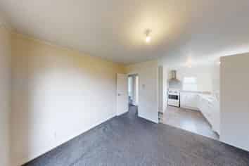 B/8 Karaka Street, Castlecliff
