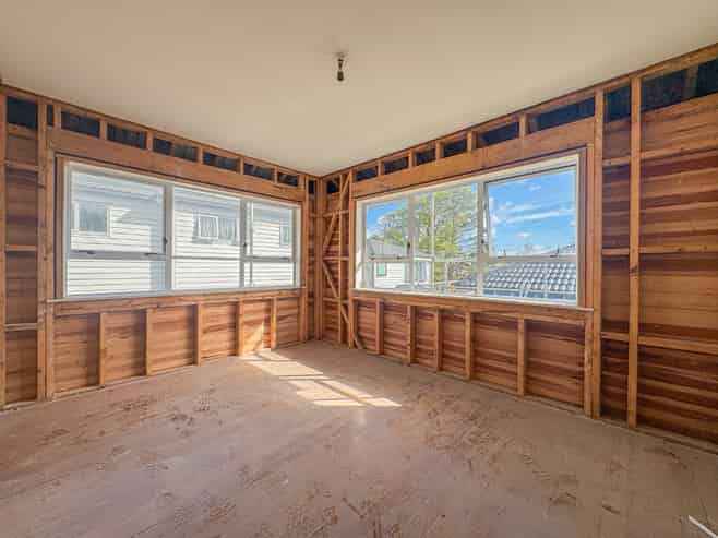 18 Lochinver Road, Papatoetoe