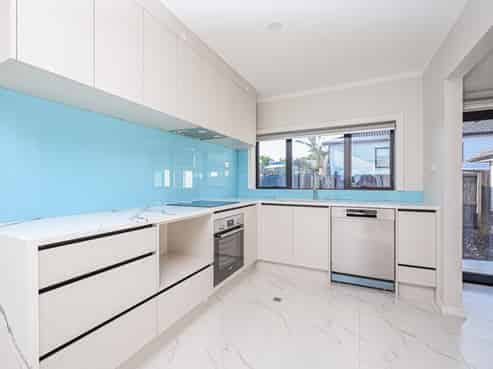 18 Lochinver Road, Papatoetoe