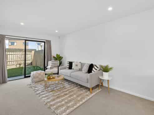 11/15 Bunyan Street, Waltham