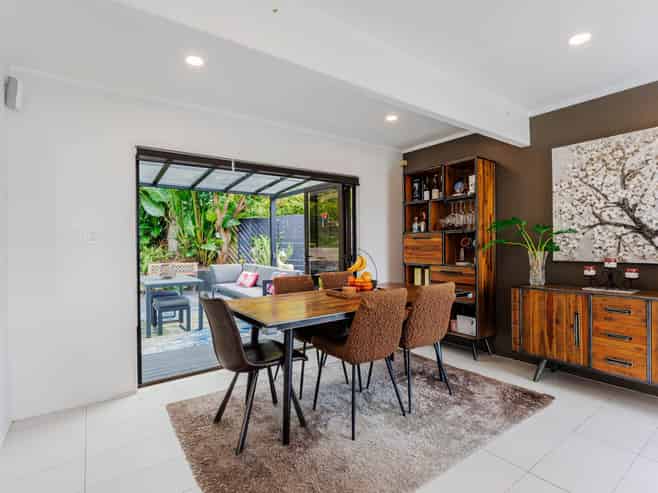 7 Jeanette Place, Mairangi Bay