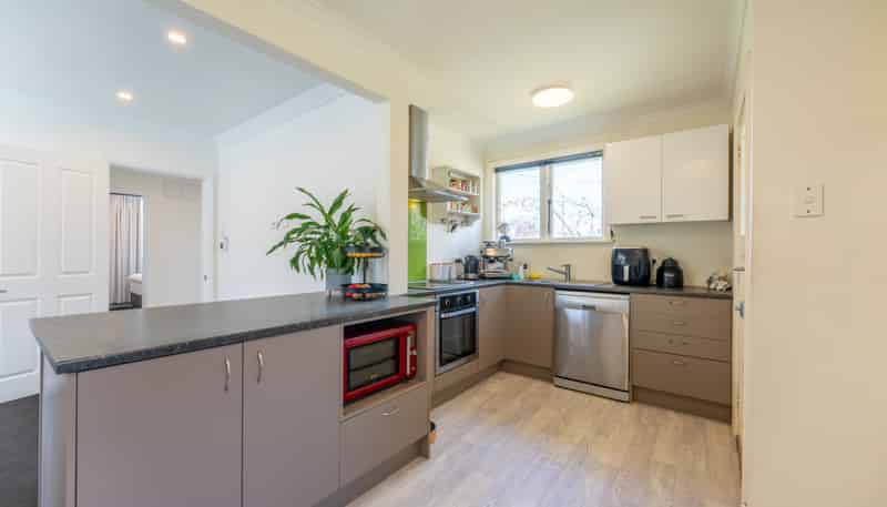 14 Tweedy Street, Marchwiel