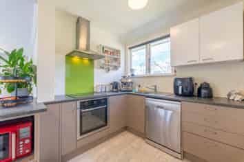 14 Tweedy Street, Marchwiel